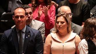 Eduardo Bolsonaro chama Joice Hasselmann de "maior traidora do bolsonarismo