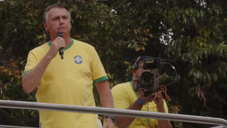 Bolsonaro se irritou com carro de som