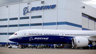 Boeing vive grave crise financeira; 33 mil funcionários estão em greve