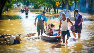 A fim de evitar nova calamidade, foi concebido o Sistema de Proteção contra Inundações, composto de 60 km de diques externos