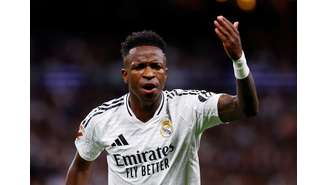 Vinícius Jr em jogo do Real Madrid contra o Barcelona