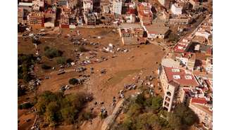 Enchentes na Espanha deixaram cenário de destruição 