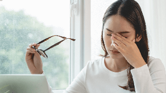 Quando a condição se associa a causas graves é fundamental buscar um oftalmologista / Foto: Shutterstock