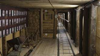 O túnel de Sarajevo foi construído por moradores da cidade que ficaram completamente isolados pelo cerco das tropas sérvias. Hoje é um museu.