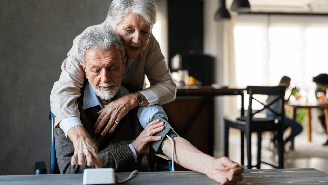 O diagnóstico e tratamento corretos para os casos de hipertensão e hipotensão são fundamentais para garantir a qualidade de vida do paciente / Foto: Shutterstock