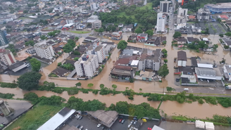 Chuvas intensas provocam alagamentos em Santa Catarina neste sábado, 7