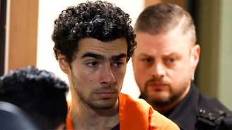 Luigi Mangione está lutando contra a extradição da Pensilvânia para Nova York, onde enfrenta acusação de homicídio