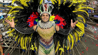 Com uma trajetória que começou na Estrada Intendente Magalhães, Bruno Pinheiro está se preparando para estrear na Sapucaí como rei de bateria da Tradição