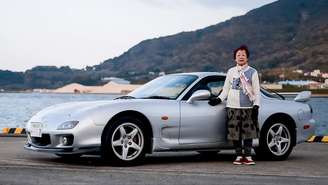 Naoko Nishimoto e seu Mazda RX-7