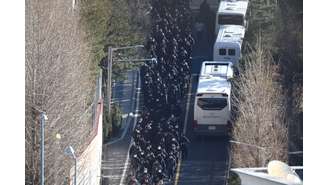 Presidente deposto é preso na Coreia do Sul 