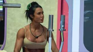 Gracyanne comemora preço dos ovos no BBB