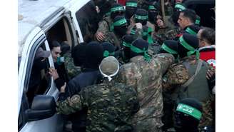 Refém libertada pelo Hamas 