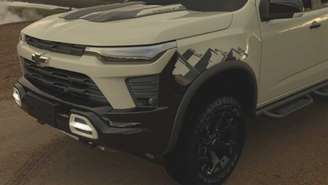 Teaser S10 Comemoração 100 anos Chevrolet