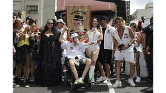 Marcelo Rubens Paiva e Alessandra Negrini aproveitam o Baixo Augusta 