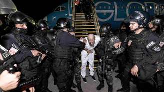 Deportados foram encaminhados a megaprisão em El Salvador
