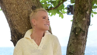 Xuxa revela ter feito implante capilar e espera inspirar outras mulheres: ‘Quero muito que o meu dê certo’