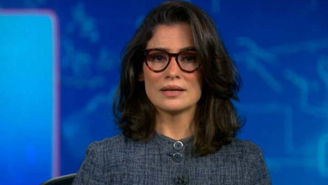 Renata Vasconcellos passa perrengue ao vivo no 'Jornal Nacional' e dá show de profissionalismo