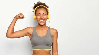 Como música é capaz de auxiliar no treino? Especialista explica