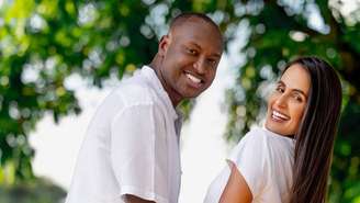 Thiaguinho e Carol Peixinho