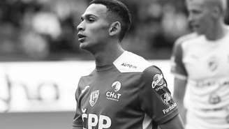 Jogador, irmão de ex-Corinthians, morre aos 23 anos: 'Extremamente difícil'