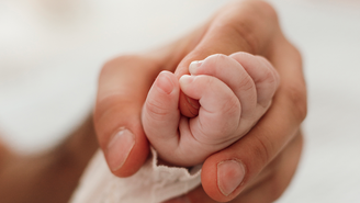 A Distrofia Muscular de Duchenne é uma doença grave, sem cura, que leva à fraqueza muscular