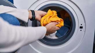 Veja dicas para tirar manchas de lama da roupa pós Lollapalooza