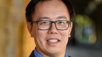 O professor Bryant Lin se tornou paciente de seus alunos de medicina na Universidade de Stanford