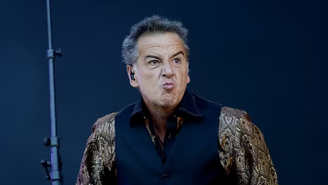 Vocalista do Ira! expulsa bolsonaristas de show: 'Vão embora da nossa vida'