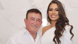 Amado Batista descarta ideia de filhos com a atual esposa