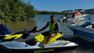 Davi Brito mostra vida de ostentação nas redes sociais