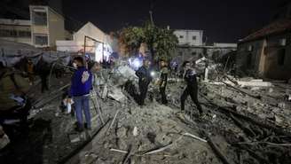 O último hospital em funcionamento na Cidade de Gaza, o Al-Ahli, foi atingido por ataques aéreos em 13 de abril de 2025 e agora está fora de serviço.