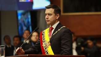 Daniel Noboa foi reeleito presidente do Equador neste domingo (13)