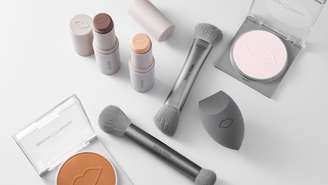 Boca Rosa tem lançamento de pinceis e esponja