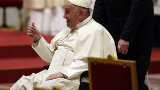 Durante seu papado, diversos famosos tiveram a chance de conhecer Papa Francisco e, com sua morte, decidiram compartilhar a experiência