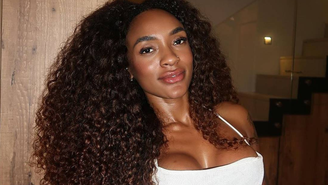 Patrícia Ramos exibe corpo escultural e impressiona seguidores: 'Eu sou das que amam'