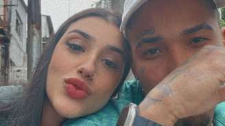 Bia Miranda e Gato Preto