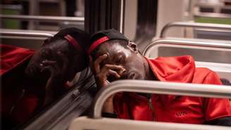 O cansaço mental é um dos sintomas do bournout, que leva as pessoas a fantasiar formas de sair daquela situação