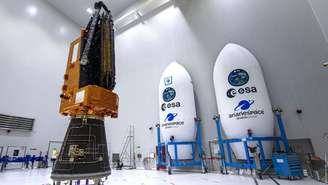 Satélite vai analisar o que está sob as copas de árvores das florestas tropicais