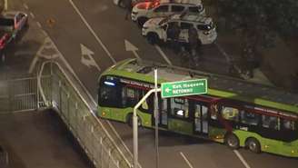 Motorista de ônibus é mantido refém na Zona Leste de SP