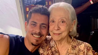 Sacha Bali revelou mais detalhes dos bastidores do filme ao lado de Fernanda Montenegro