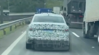 Novo Volkswagen Jetta GLI flagrado em testes no Brasil