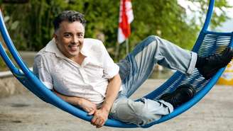 Rodrigo Fagundes comemora sucesso de Volta por Cima na Ilha de CARAS