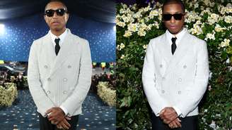 Pharrell Williams chegou usando joia personalizada