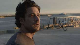 Onde assistir a Maré Alta, drama gay com Marco Pigossi?