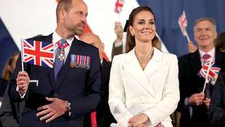 Kate Middleton com look branco