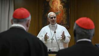 Como Francisco e Bento XVI antes dele, o papa Leão XIV inicia seu pontificado com um desafio de peso: sanear as finanças do Vaticano (imagem ilustrativa,10 de maio de 2025).