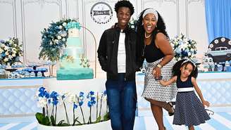 Maíra Azevedo e os filhos, Aladê Koman e Ayanna Luiza