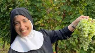 Freira 'bonita e jovem demais' perde o cargo após denúncia