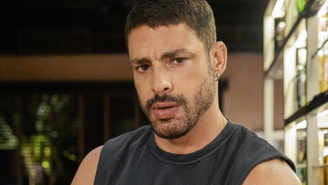 Cauã Reymond fala sobre a pressão para viver César em remake de Vale Tudo