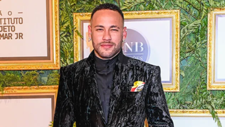 Mais um? Neymar compra carro raríssimo de R$ 7,5 milhões; saiba qual é